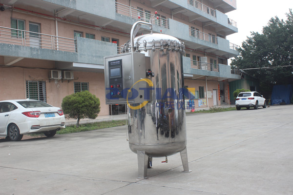 操作淋雨試驗箱出現難題時，我們要如何應對？